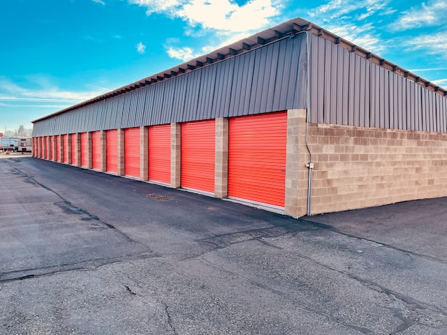 What type of storage unit do you need